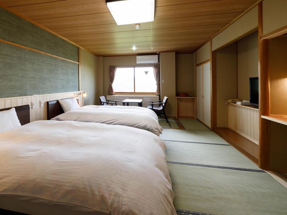 Hotel Iwasuge 야마노우치 외부 사진